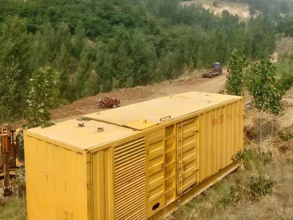 泰山柴油发电机组冬季日常维修注意事项？